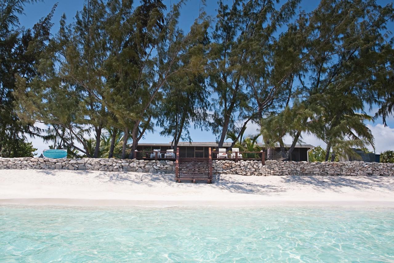 Hollywood Beach Suites Turks And Caicos Whitby 设施 照片